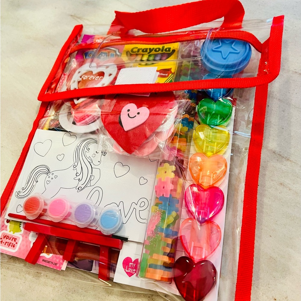 Busy Bag for kids! Minimize the screen time ignite the imagination Love Pack
